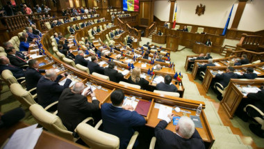 Политические деятели